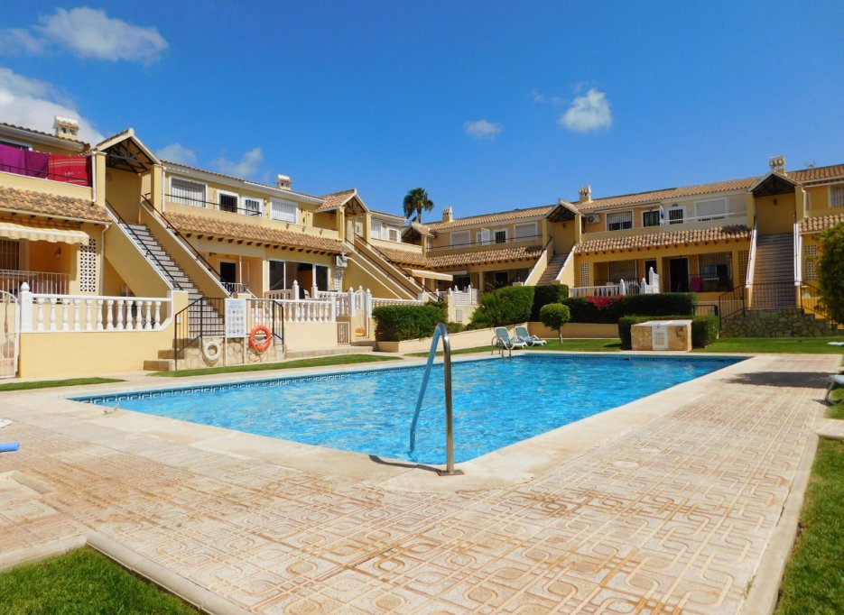 Resale - Detached Villa - Villamartín - Villamartin