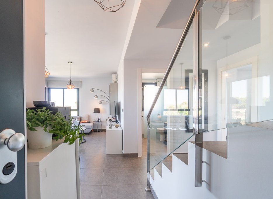 Resale - Duplex Penthouse - Villamartin - La fuente