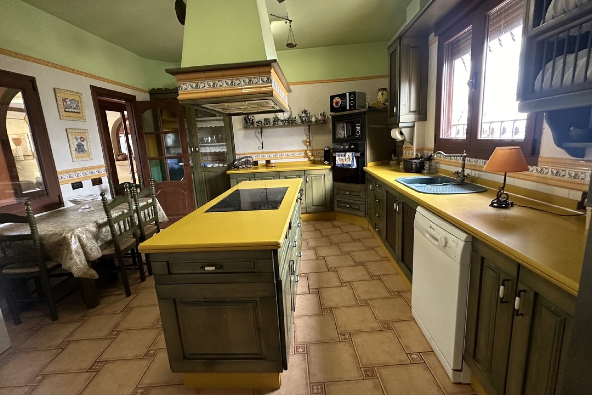 Resale - house - San Miguel de Salinas
