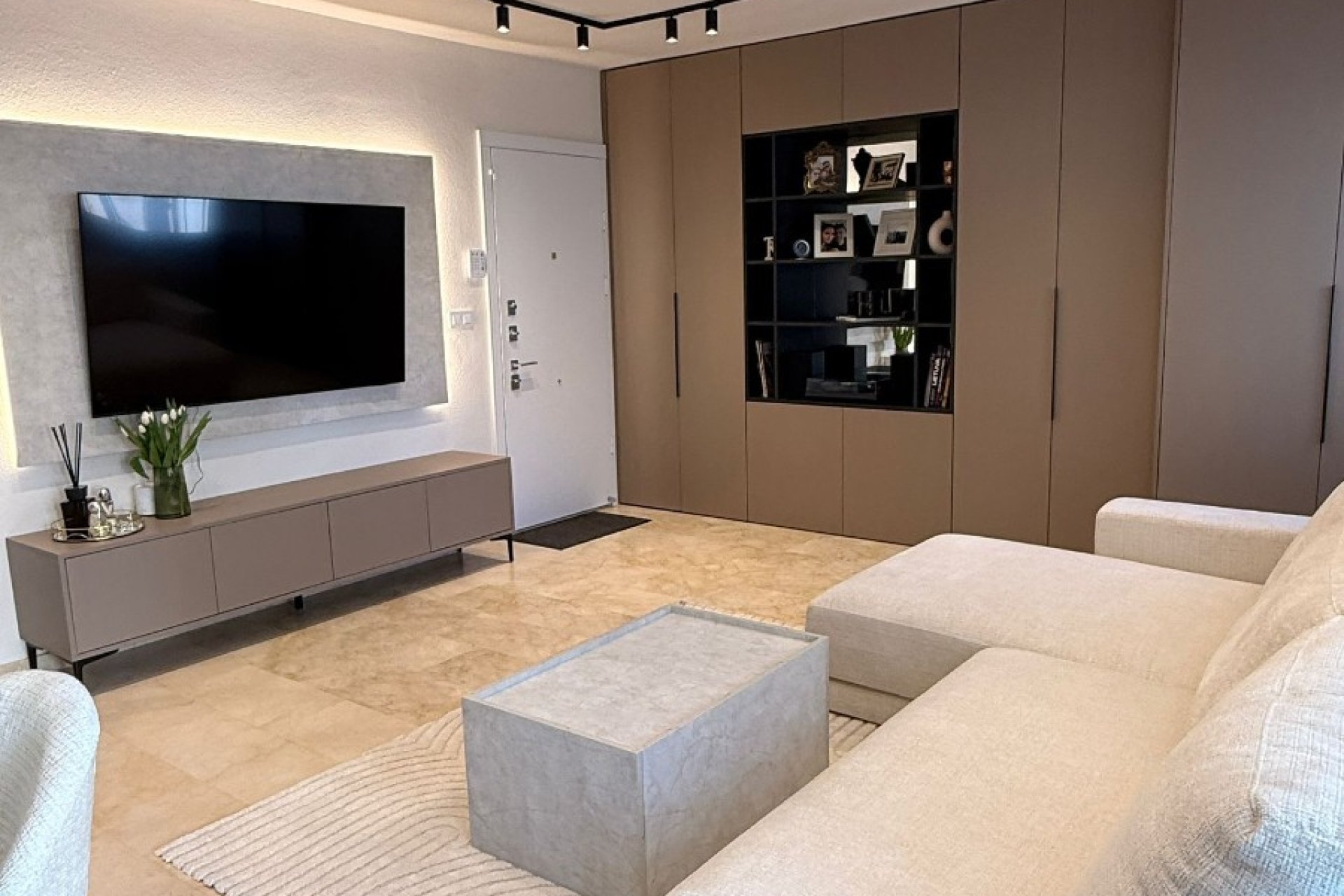 Resale - Penthouse - Las Ramblas