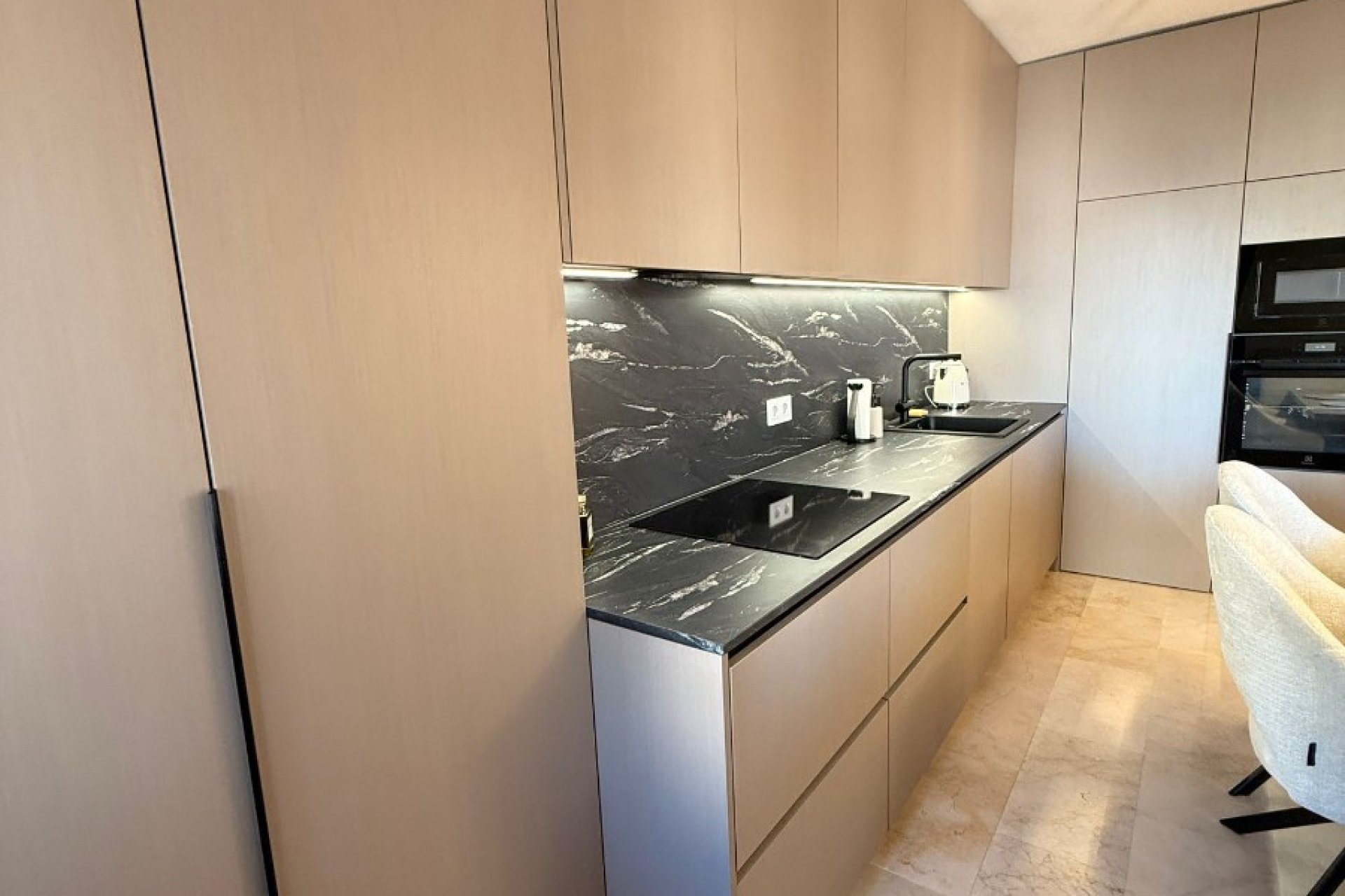 Resale - Penthouse - Las Ramblas