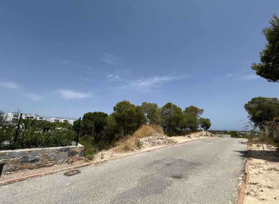 Resale - Plot - Las Colinas Golf - Las Colinas Golf Resort