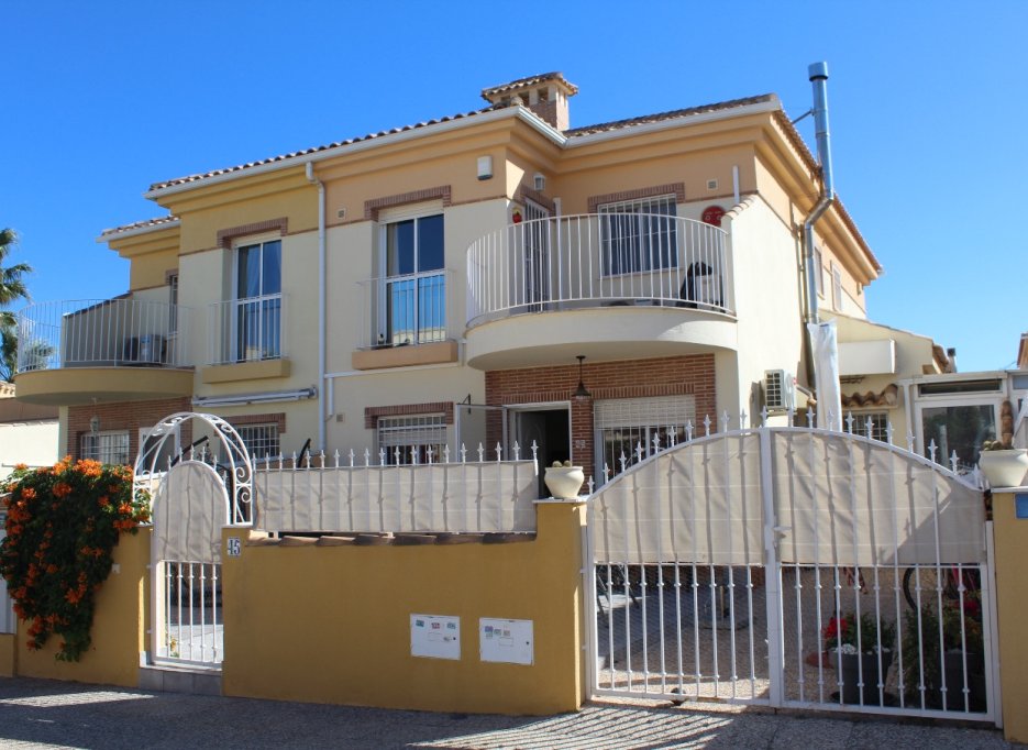Resale - Quad House - Villamartín - PAU 8