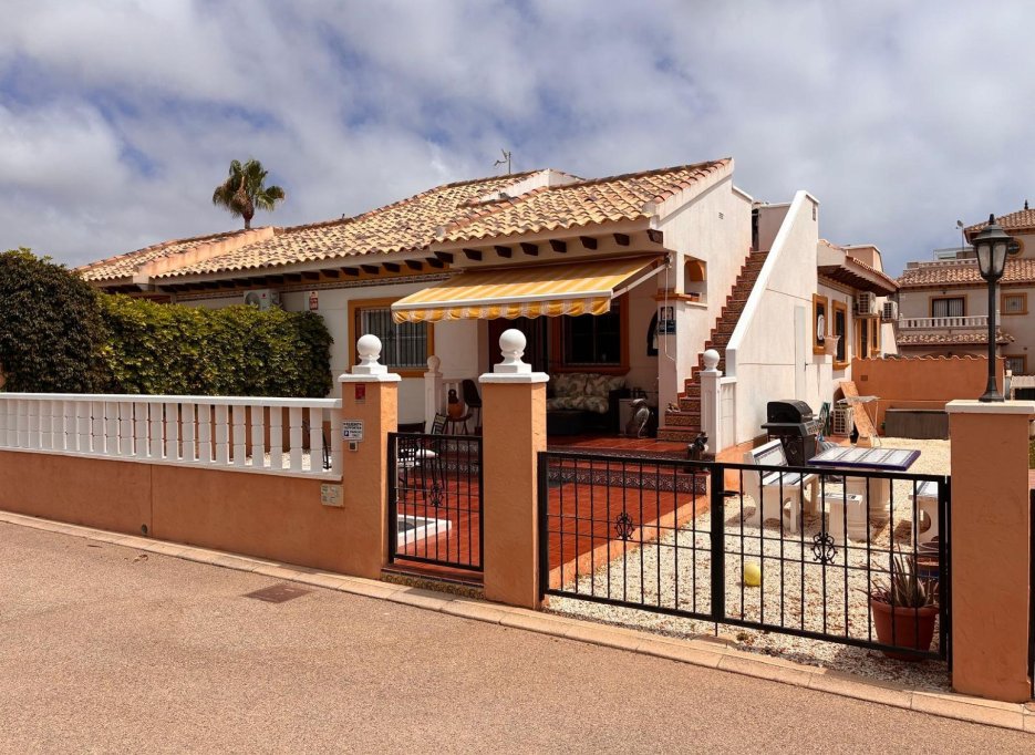 Resale - Semi-detached house - Lomas de Cabo Roig