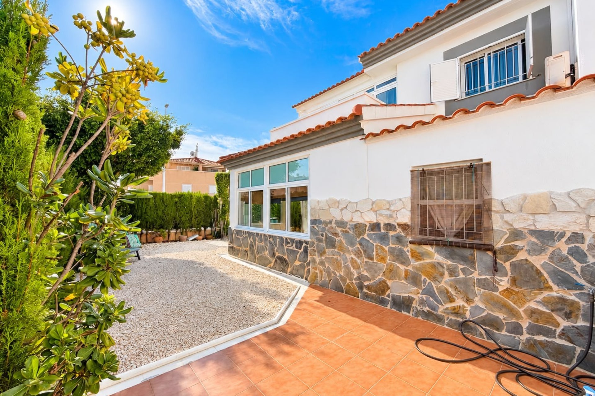 Resale - Semi - Detached Villa - Alicante - La Florida