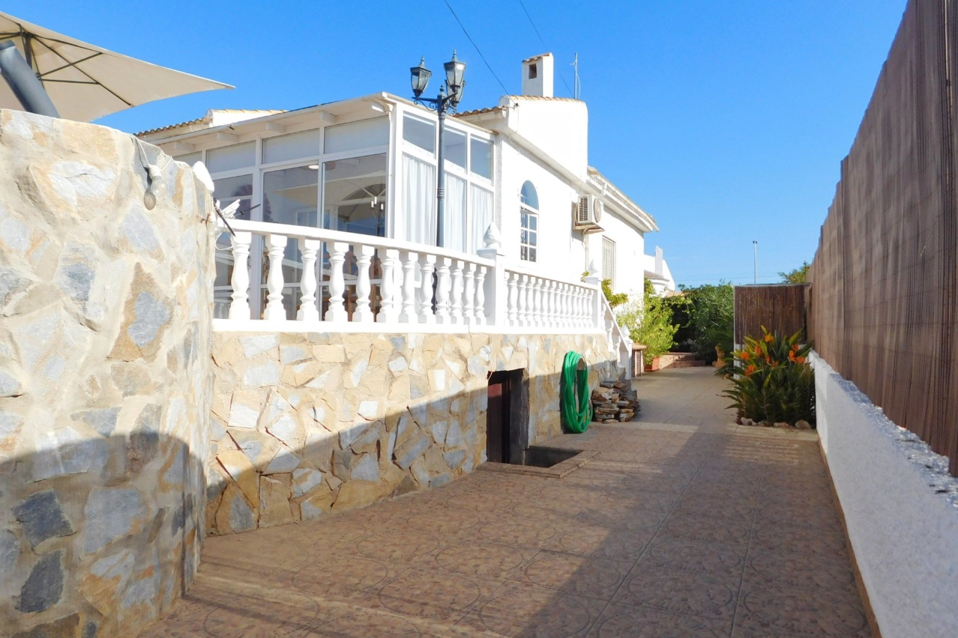Resale - Semi - Detached Villa - Torrevieja - San Luis