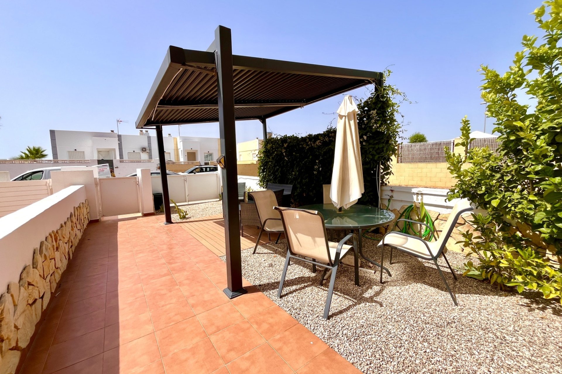 Resale - Townhouse - Avileses