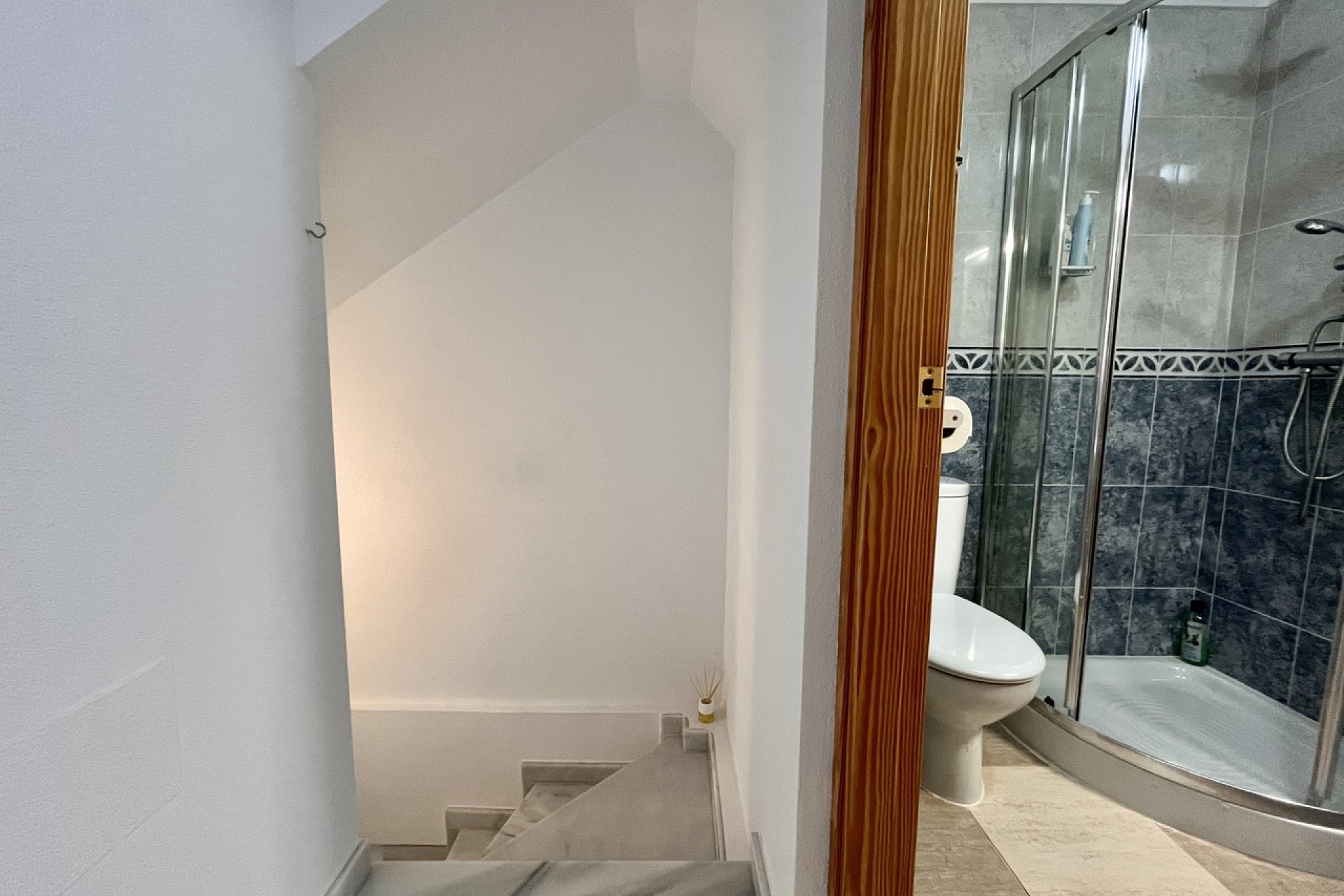 Resale - Townhouse - Avileses