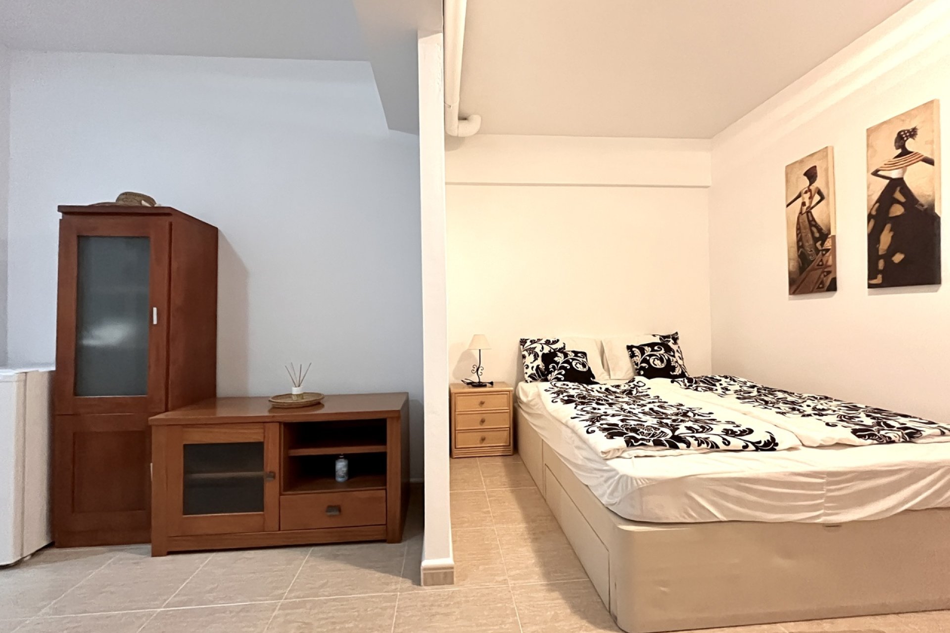 Resale - Townhouse - Avileses