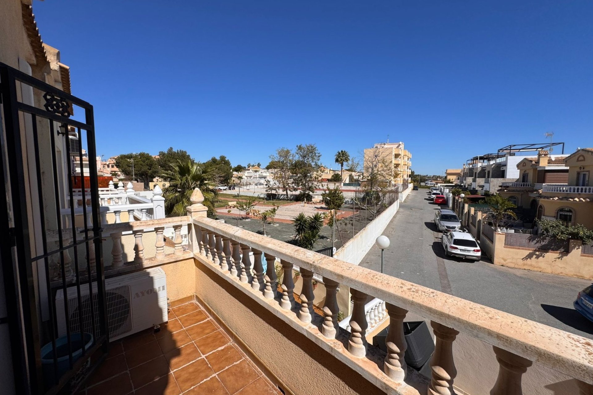 Resale - Townhouse - Campoamor