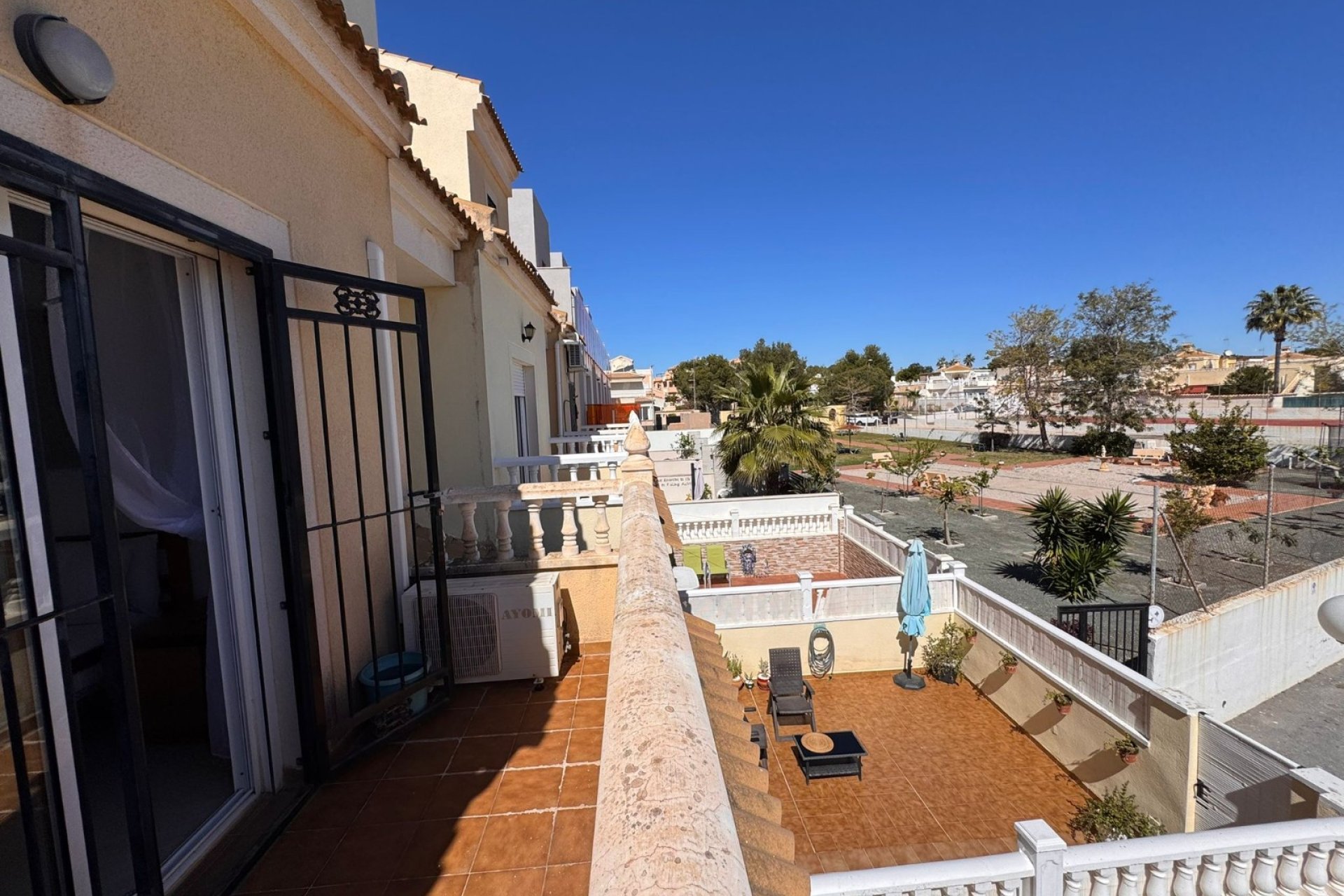 Resale - Townhouse - Campoamor