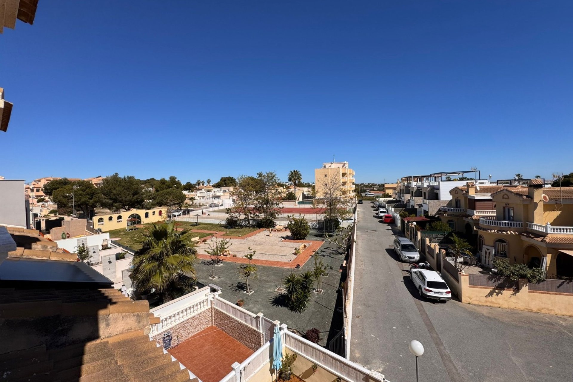Resale - Townhouse - Campoamor
