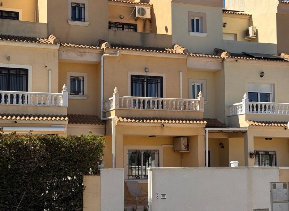 Resale - Townhouse - Campoamor