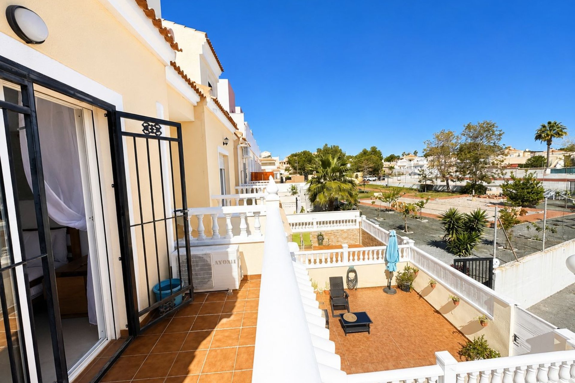 Resale - Townhouse - Campoamor