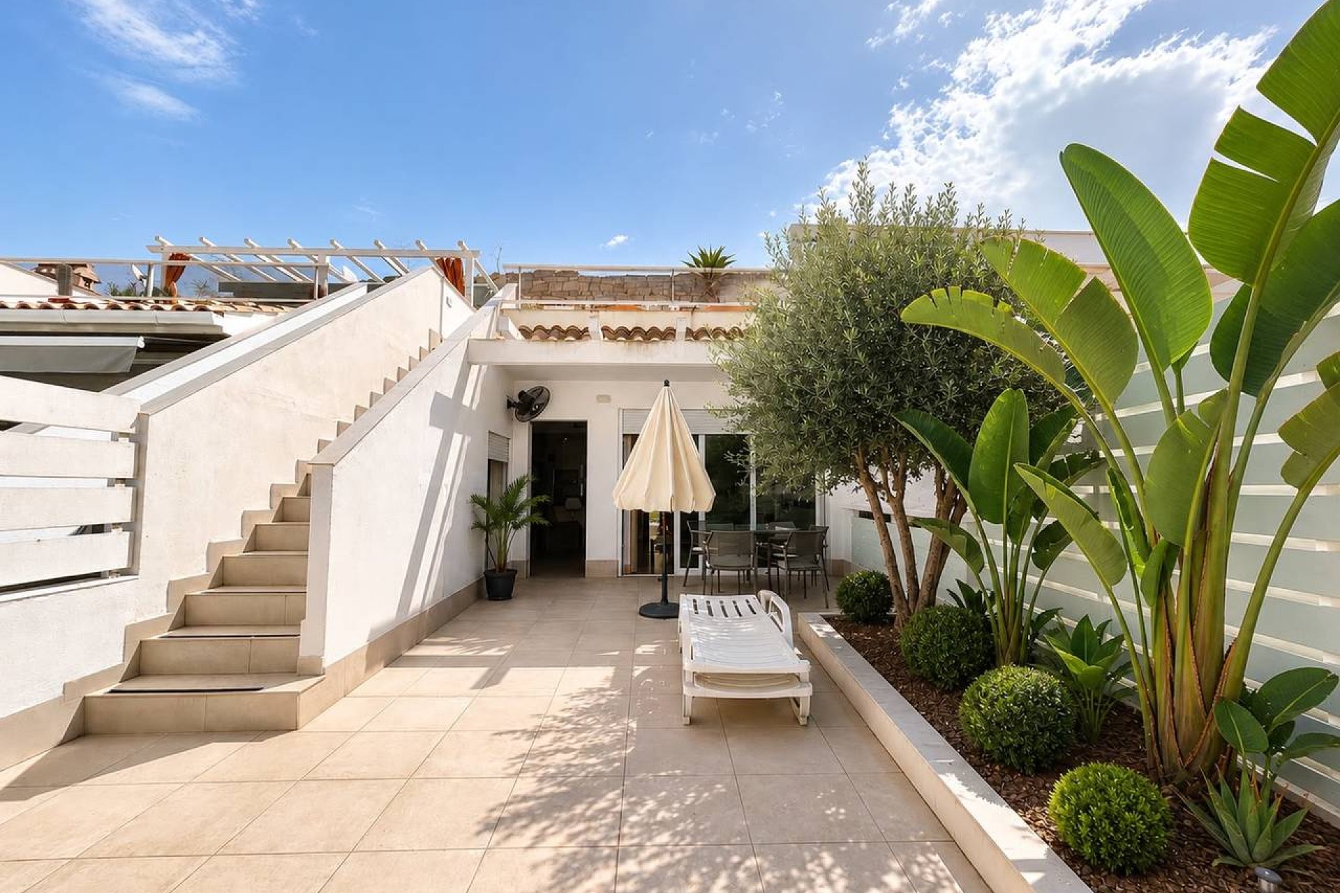 Resale - Townhouse - Ciudad Quesada