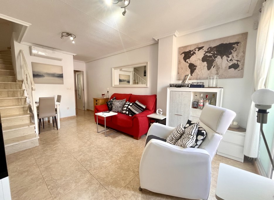 Resale - Townhouse - La Mata