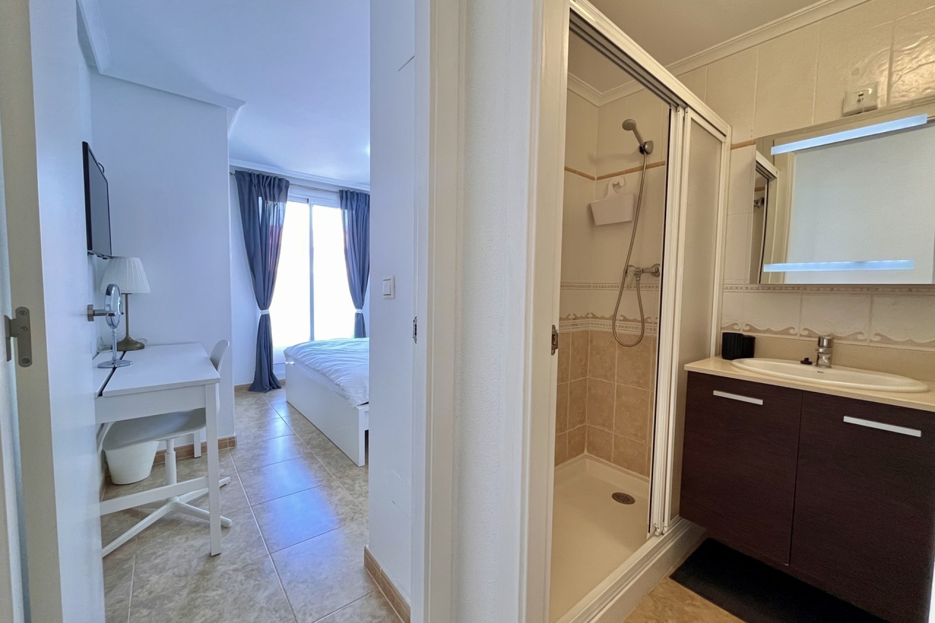 Resale - Townhouse - La Mata