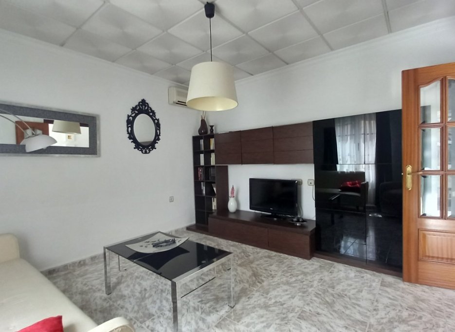 Resale - Townhouse - Los Montesinos