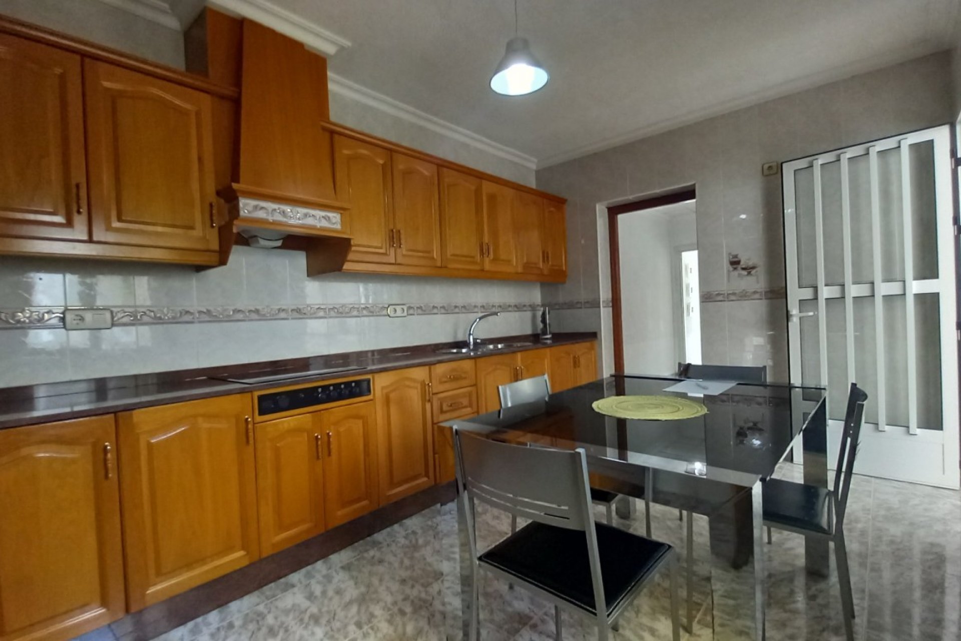 Resale - Townhouse - Los Montesinos