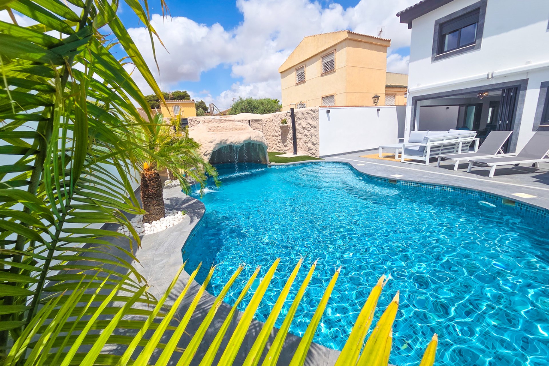 Resale - Townhouse - Los Urrutias
