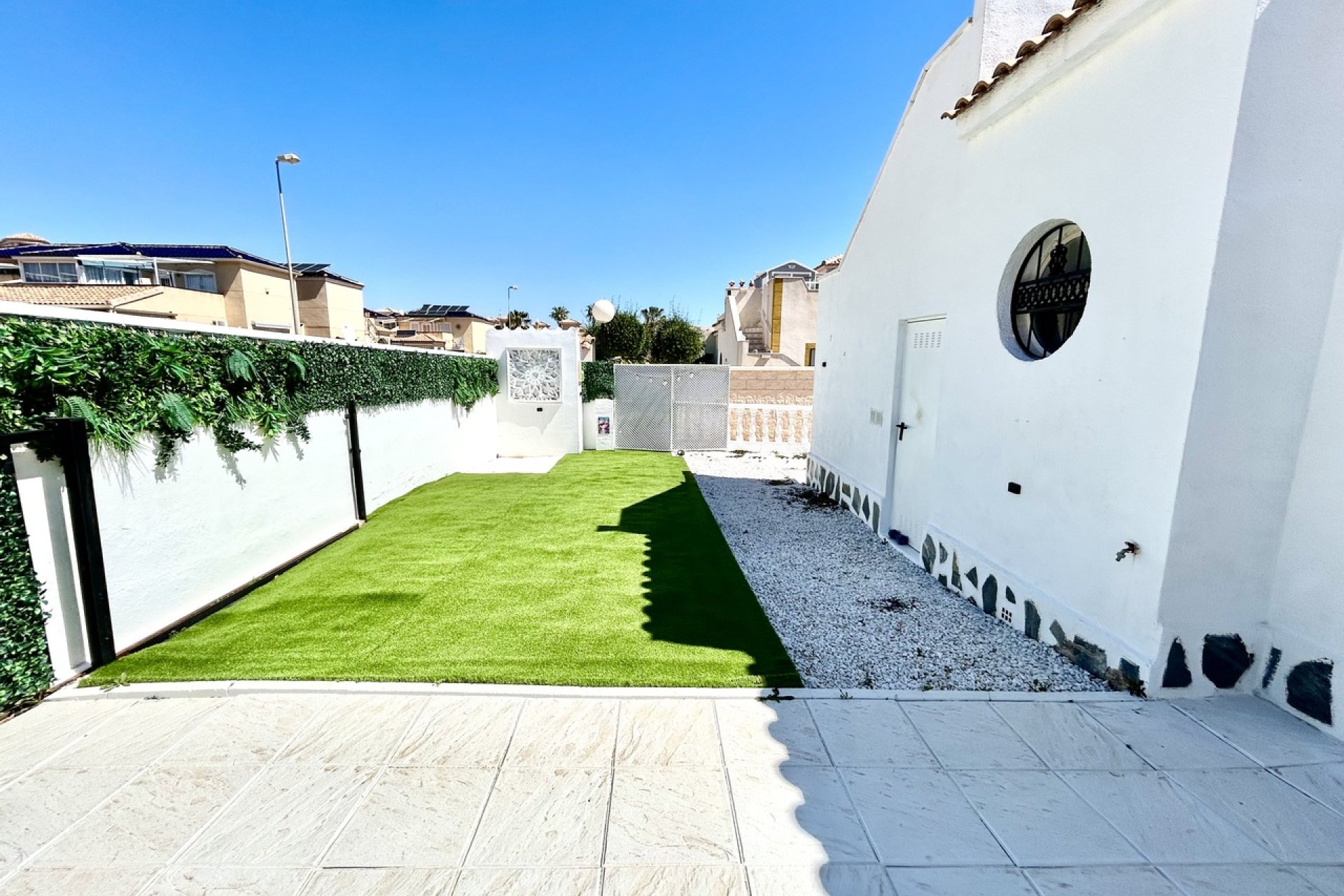 Resale - Townhouse - Punta Prima