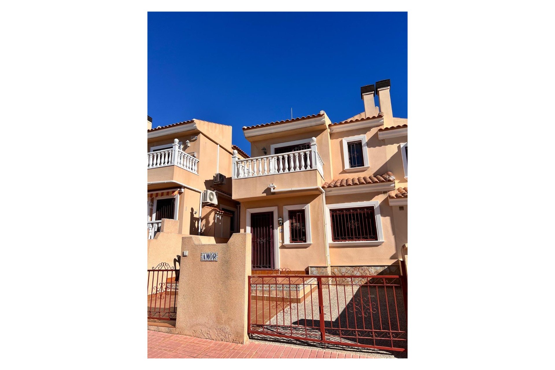 Resale - Townhouse - San Miguel de Salinas - El Galán