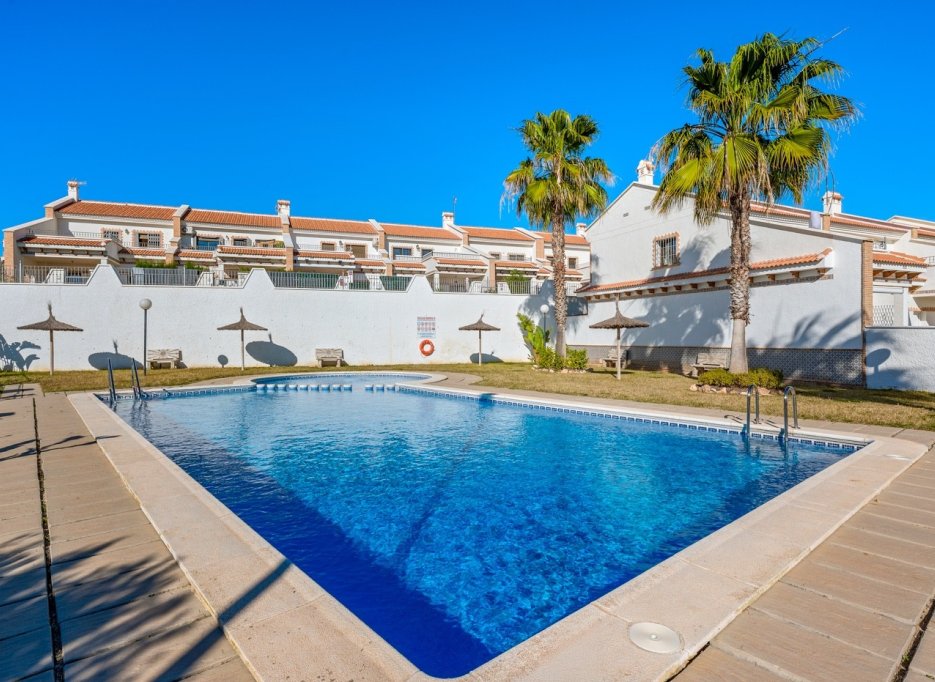 Resale - Townhouse - San Miguel de Salinas