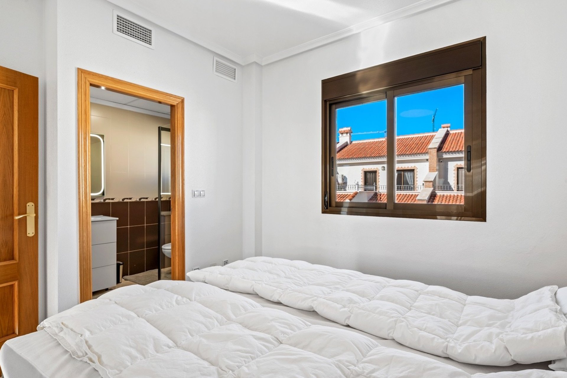 Resale - Townhouse - San Miguel de Salinas