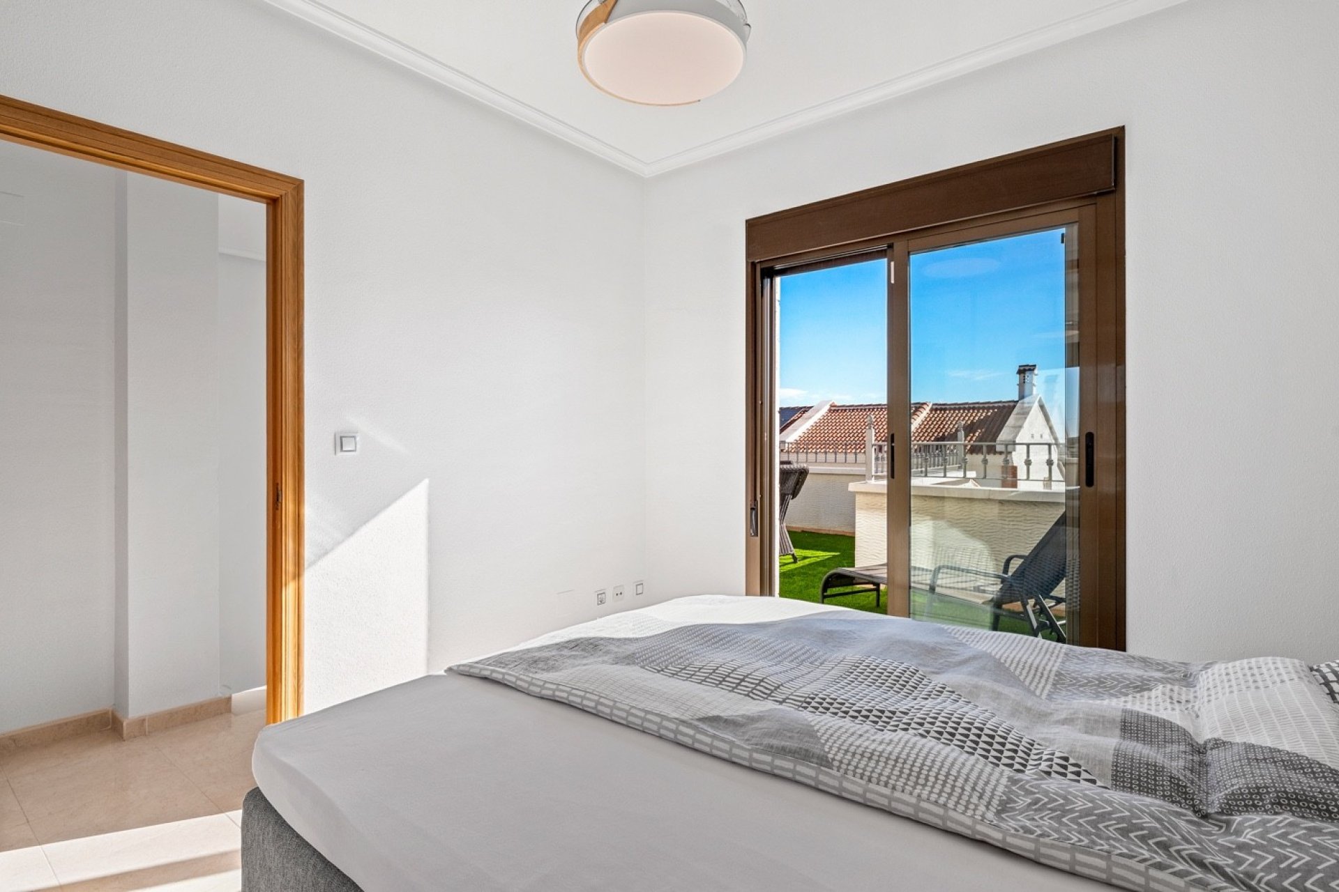 Resale - Townhouse - San Miguel de Salinas