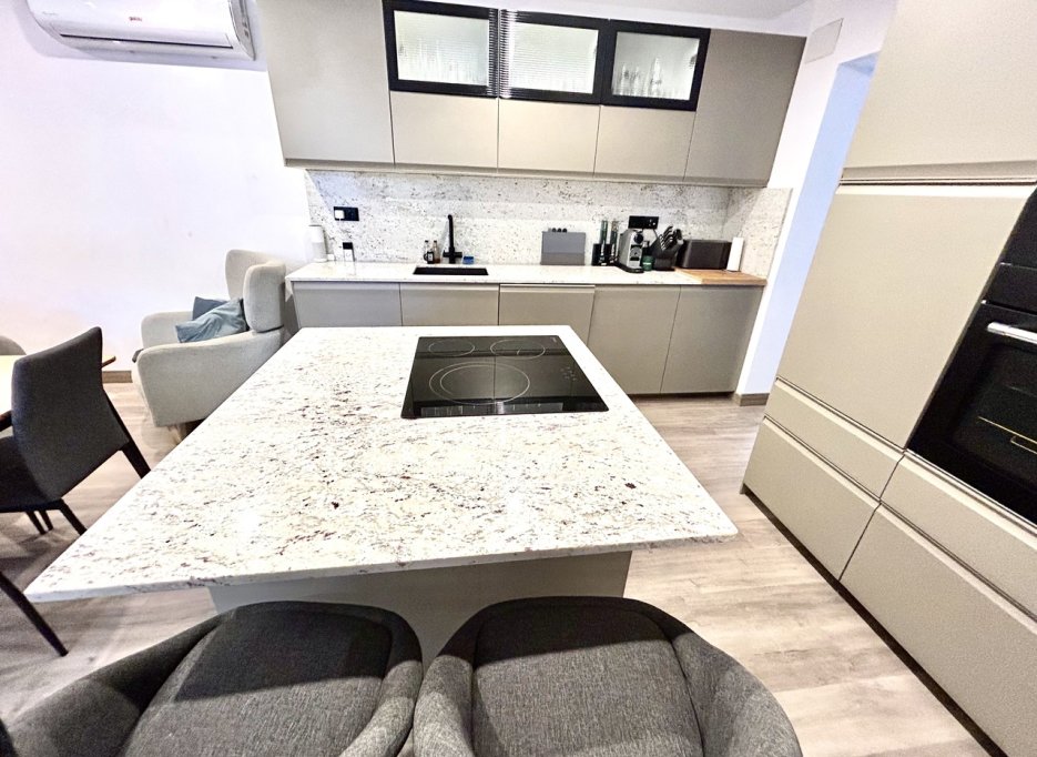 Resale - Townhouse - San Miguel de Salinas