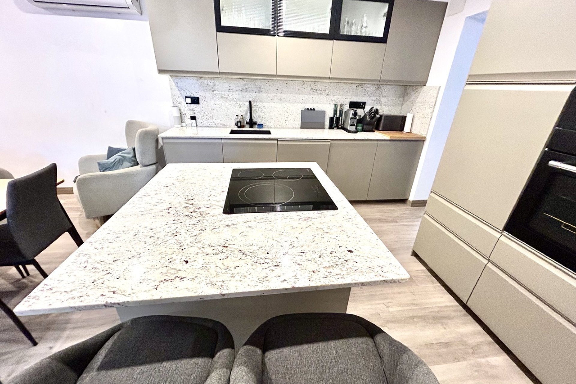 Resale - Townhouse - San Miguel de Salinas