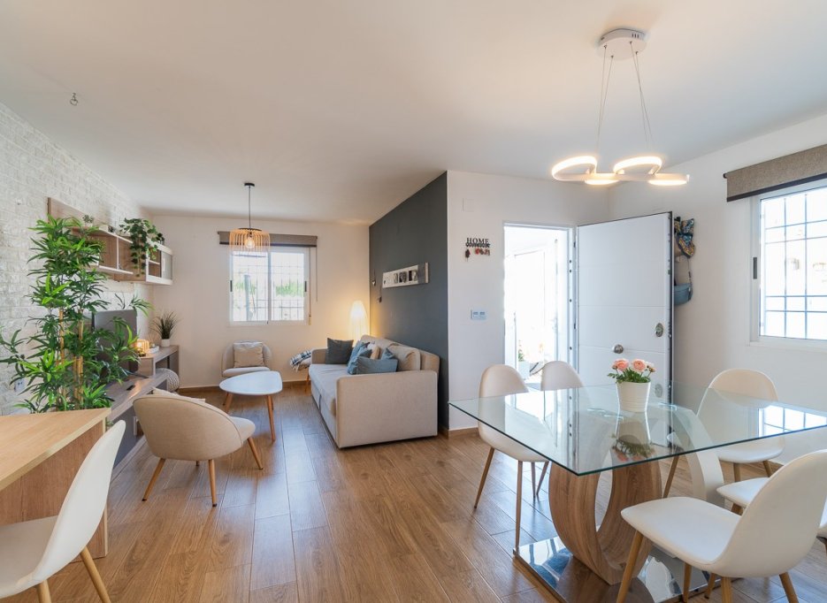 Resale - Townhouse - Torrevieja - El Limonar