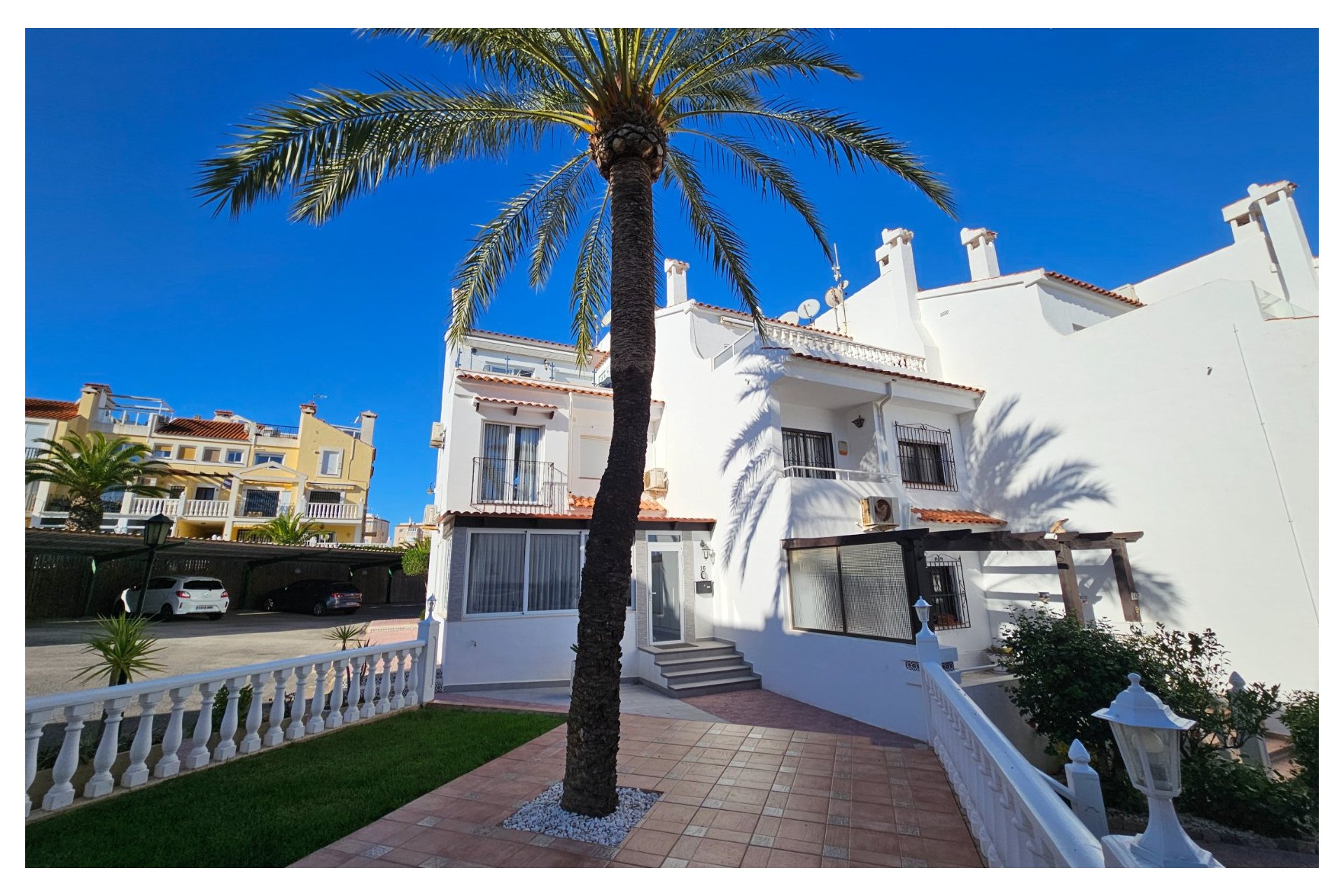 Resale - Townhouse - Torrevieja - La Mata