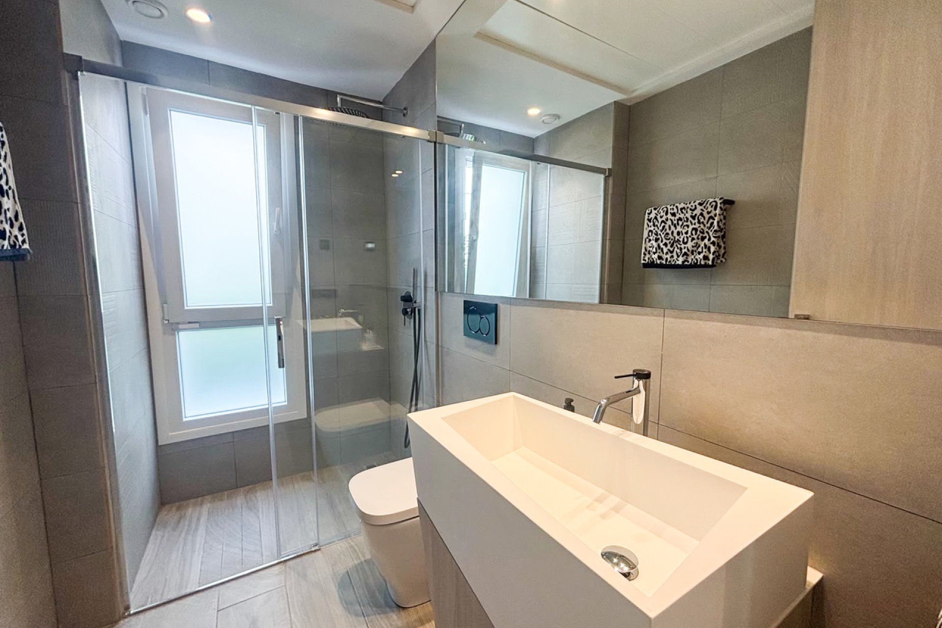 Resale - Villa - Algorfa