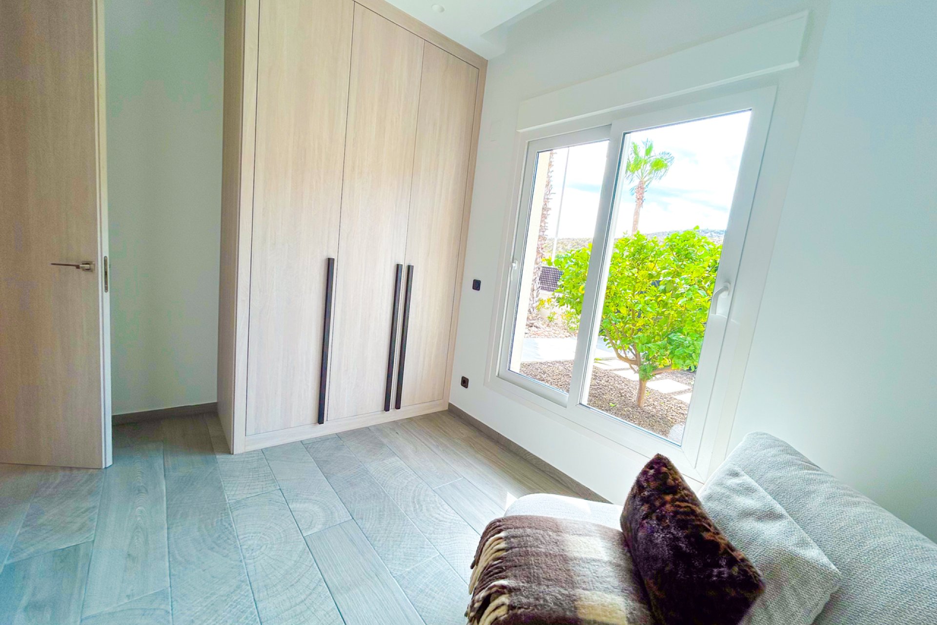 Resale - Villa - Algorfa