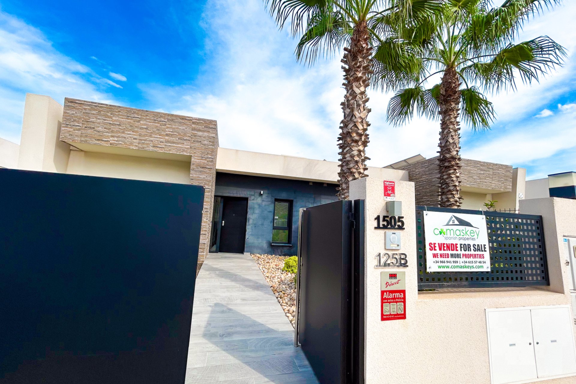 Resale - Villa - Algorfa
