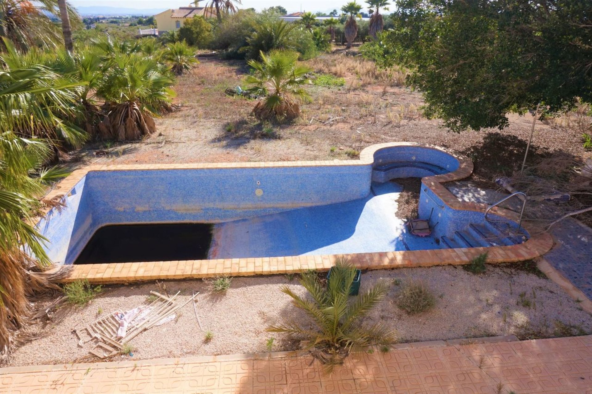 Resale - Villa - Balsicas
