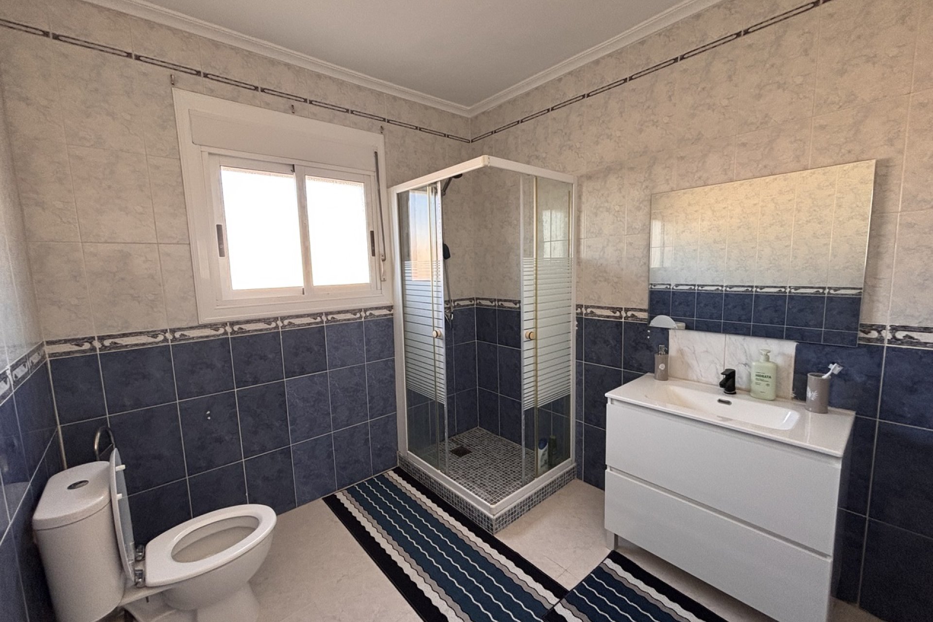 Resale - Villa - Benijofar