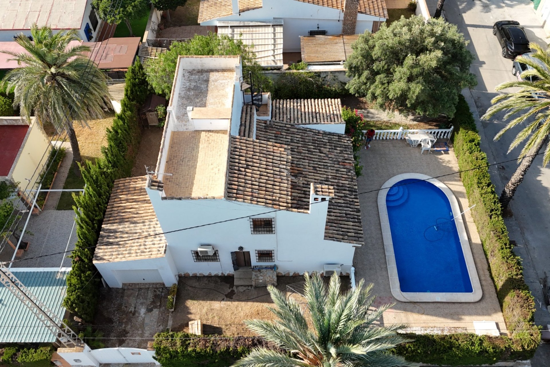 Resale - Villa - Cabo Roig