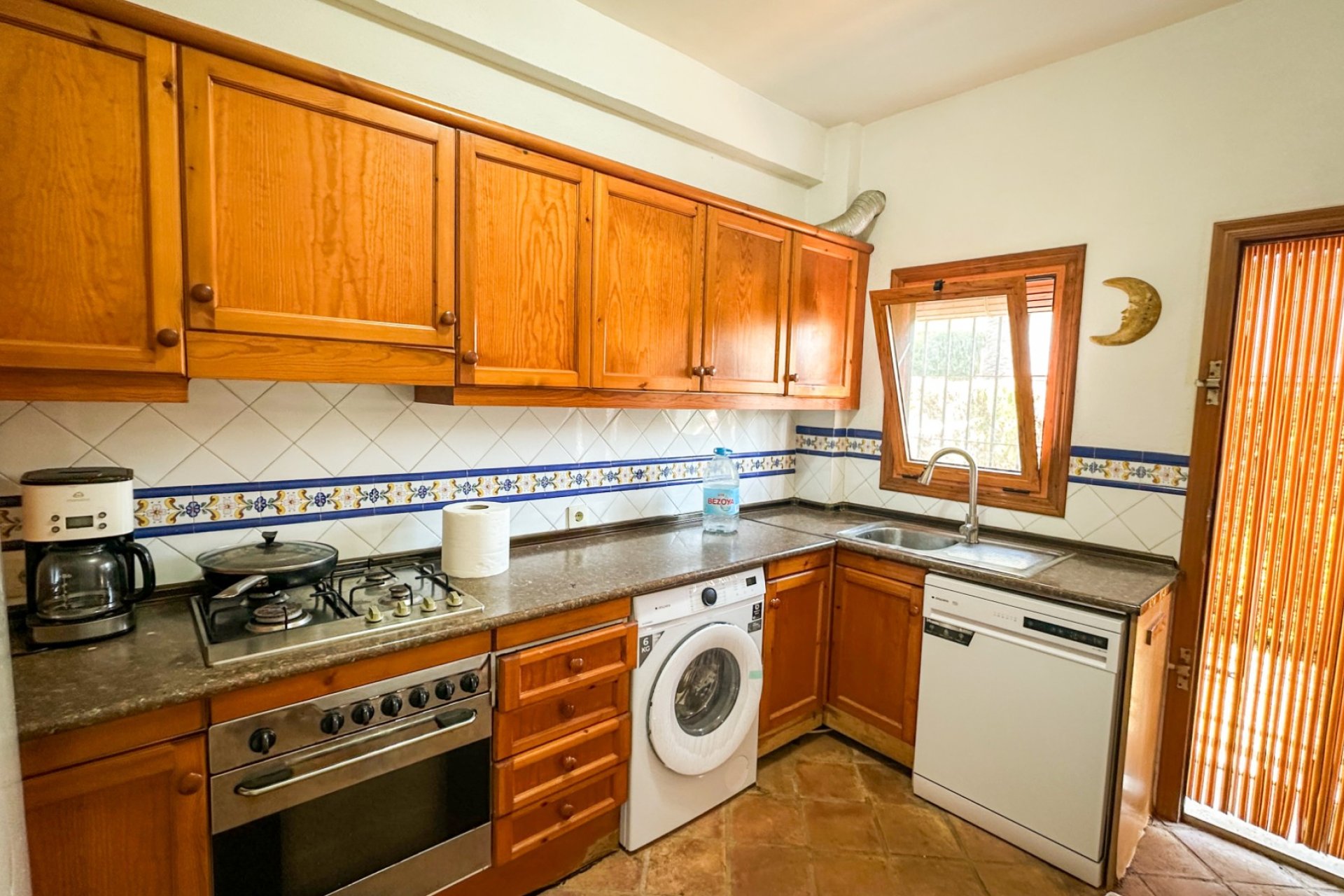 Resale - Villa - Cabo Roig