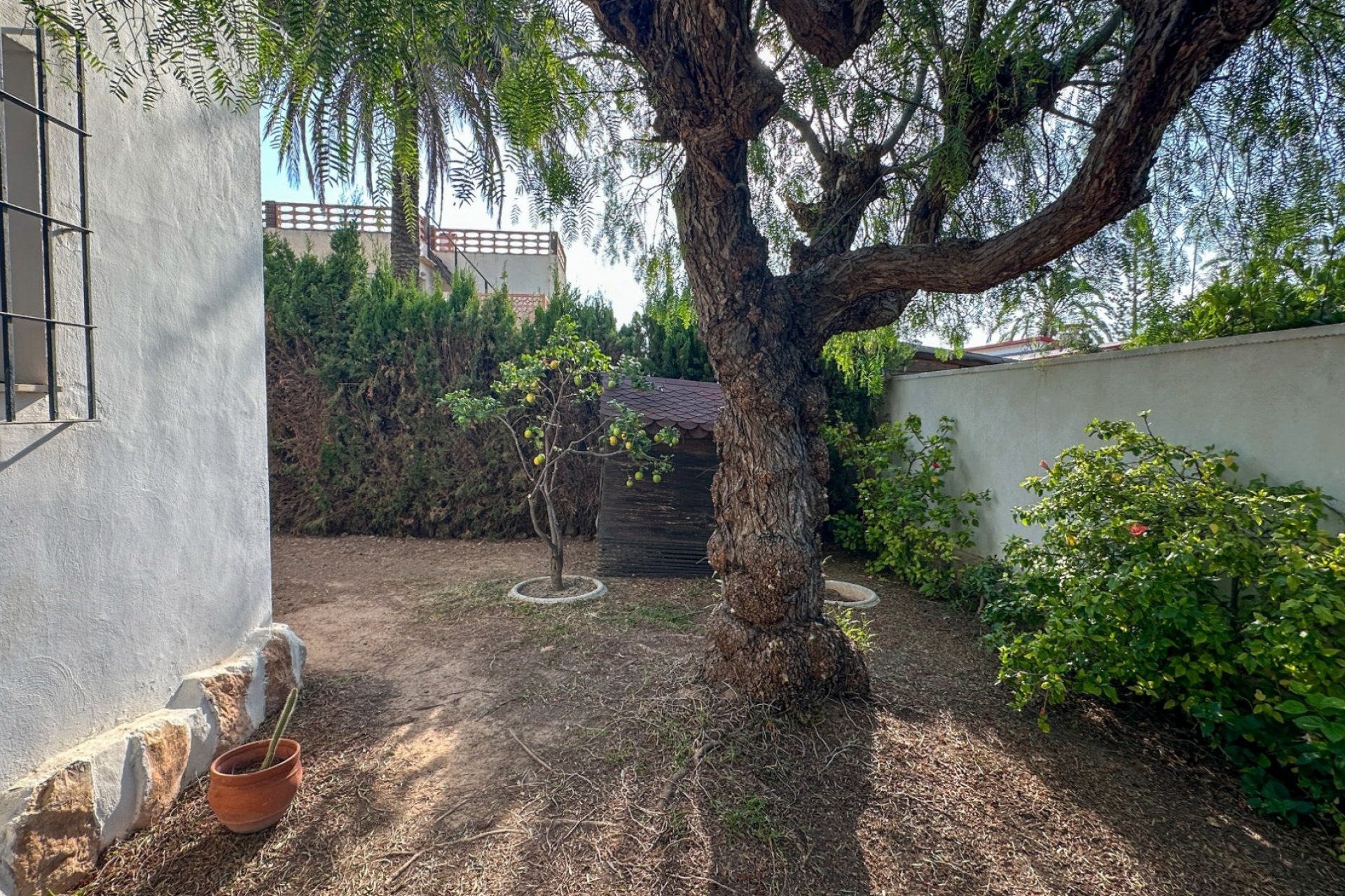 Resale - Villa - Cabo Roig