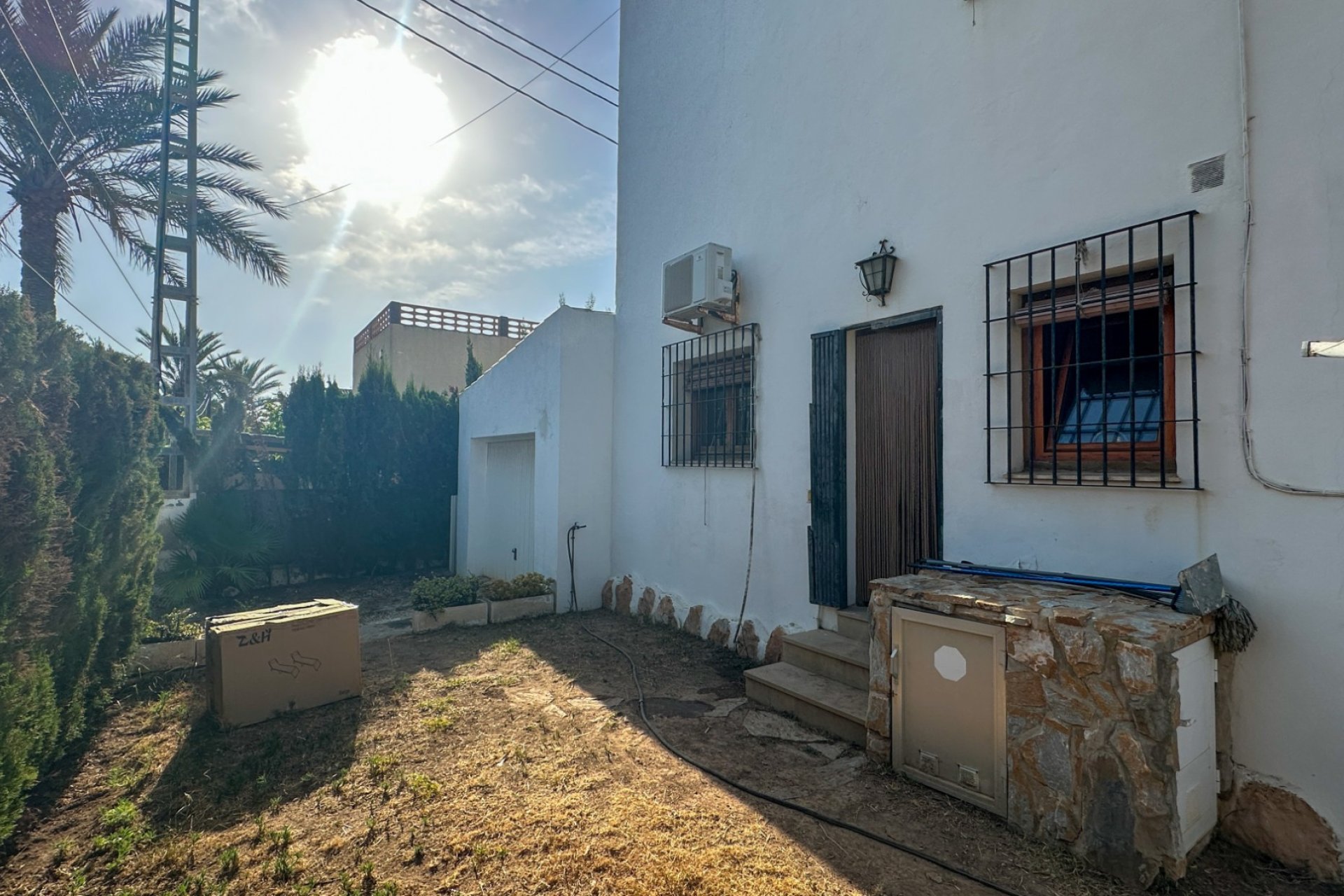 Resale - Villa - Cabo Roig