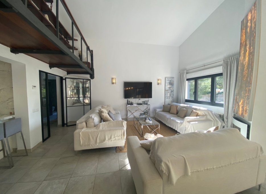 Resale - Villa - Calviá - Mallorca