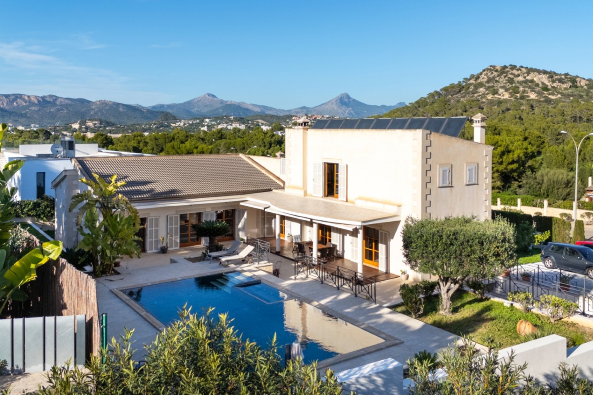 Resale - Villa - Calviá - Mallorca