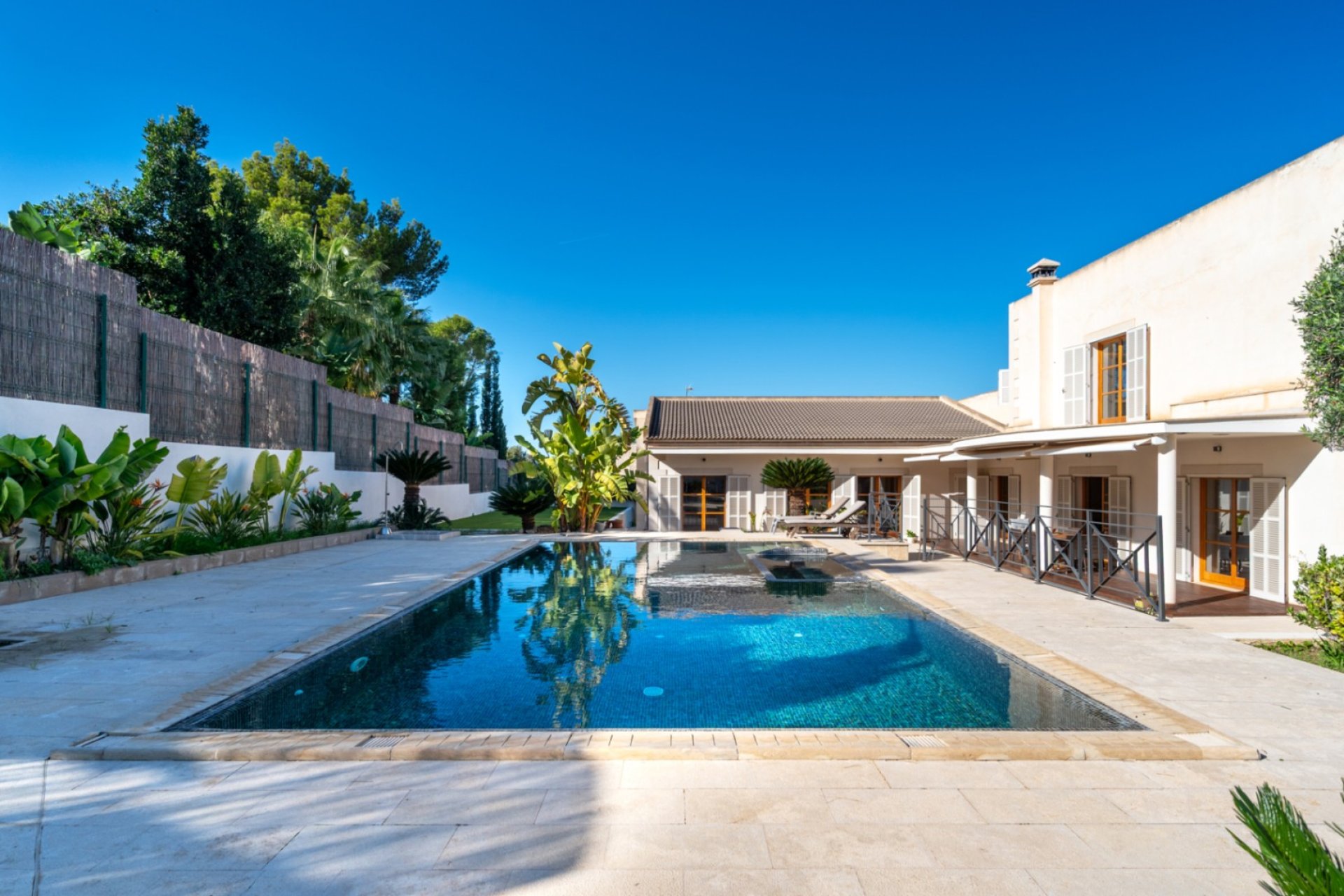 Resale - Villa - Calviá - Mallorca