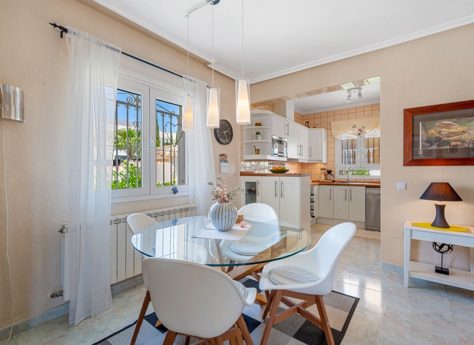 Resale - Villa - Ciudad Quesada - Ciudad Quesada - Rojales