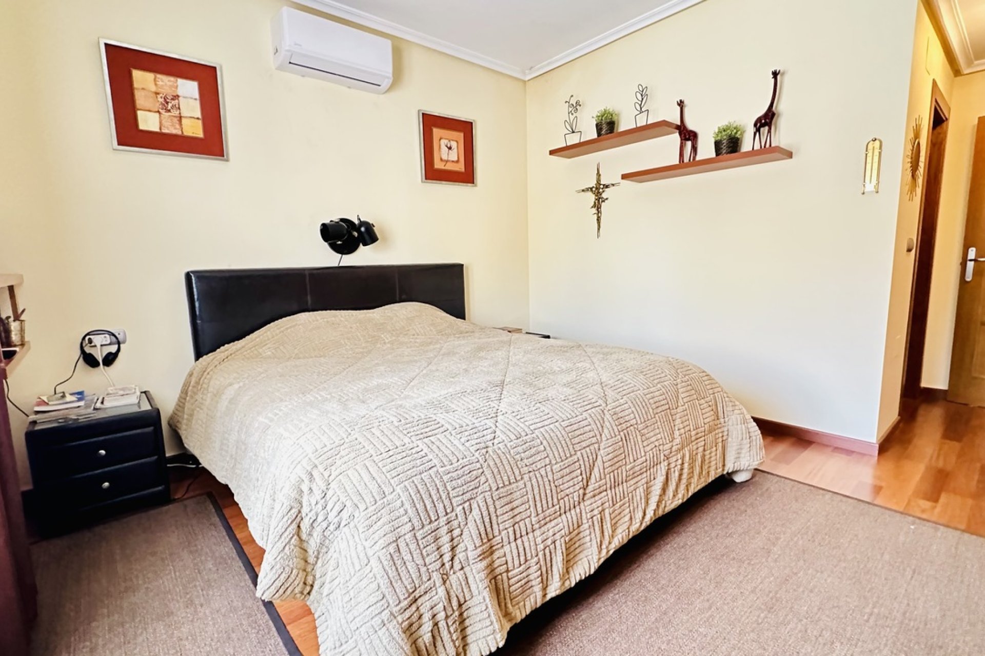 Resale - Villa - Cuidad Quesada
