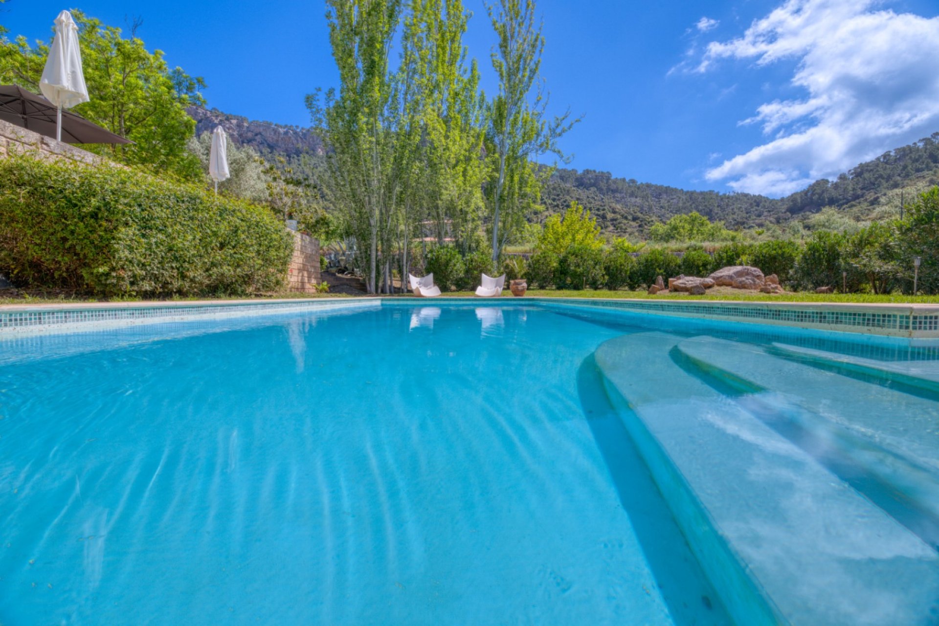 Resale - Villa - Esporlas - Mallorca