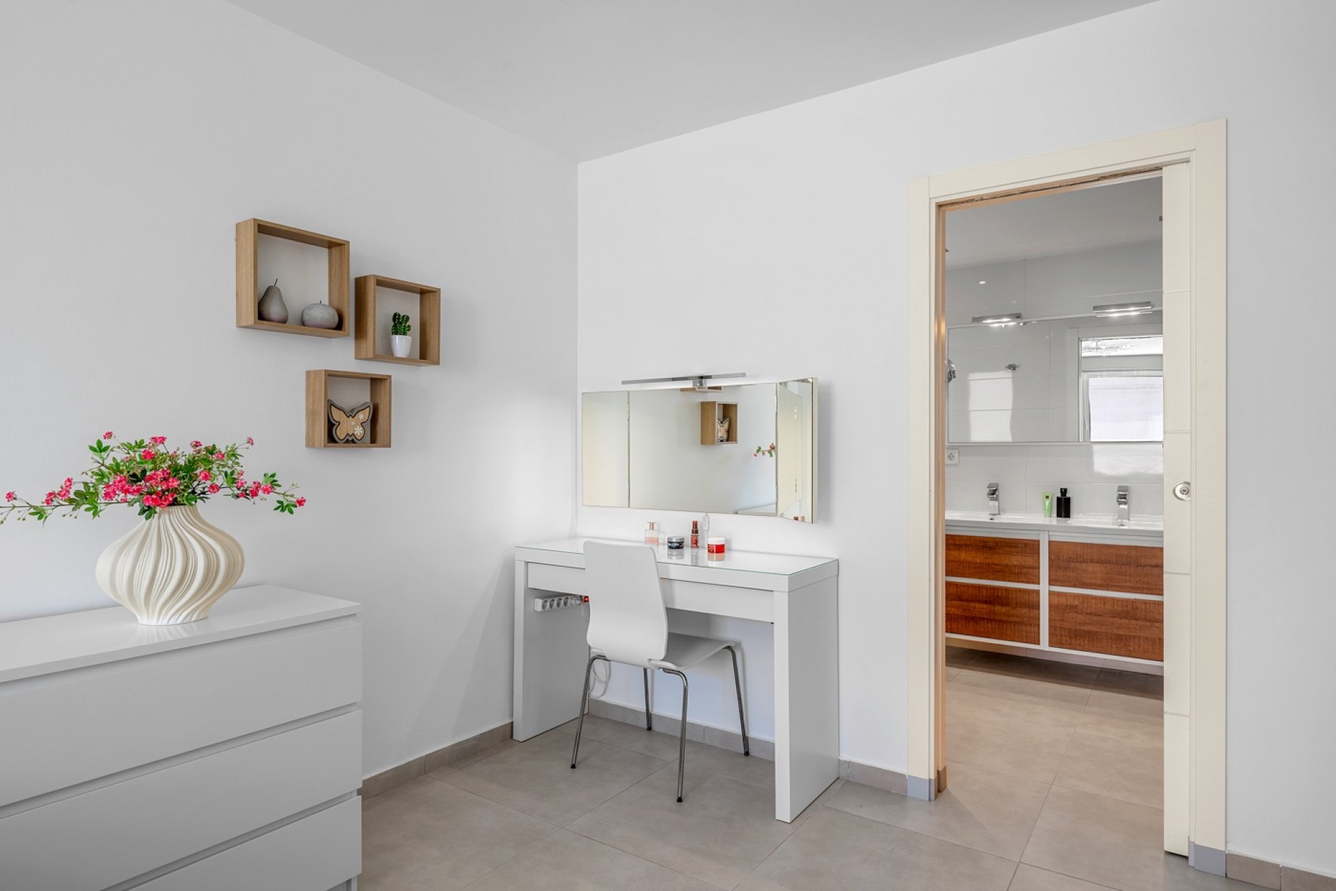 Resale - Villa - La Marina