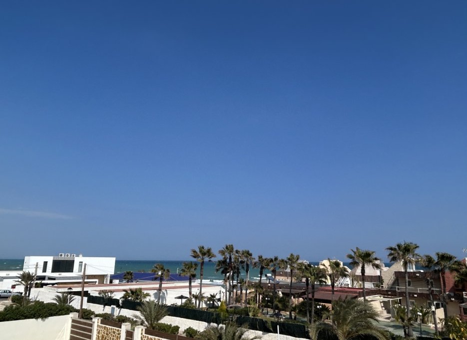 Resale - Villa - La Mata